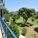 Maritime Kremastí