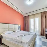 Hotel Maritime