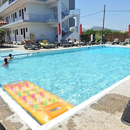 Maritime Hotel 2*