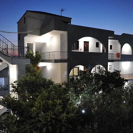 Hotel Maritime 2*