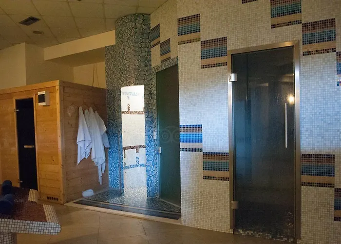 Maritime Hotel