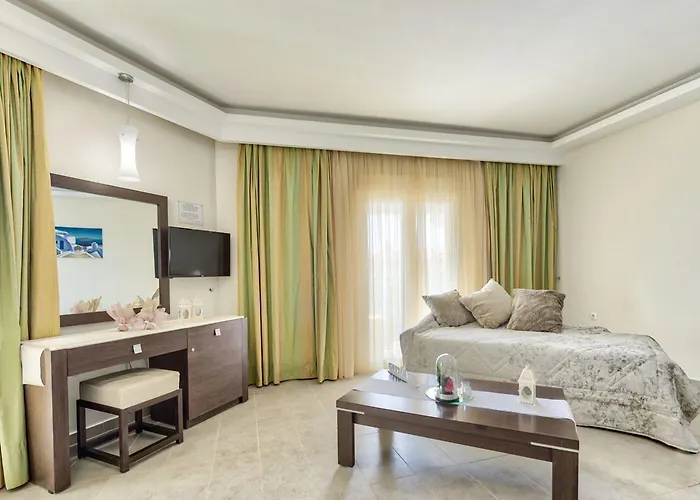 Hotel Maritime 2*