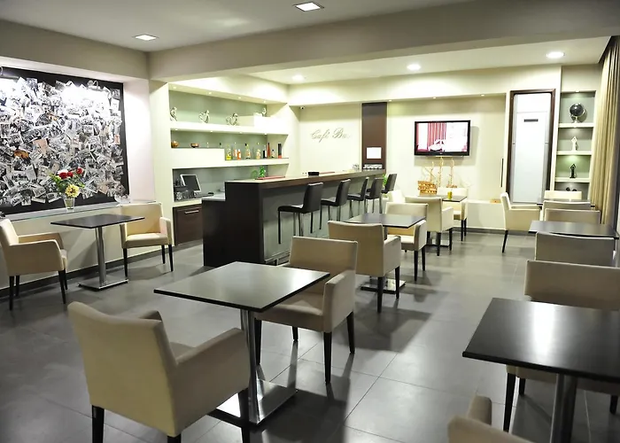 Maritime Отель Кремасти