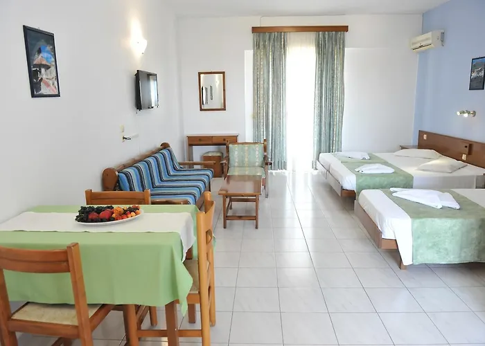 Maritime Hotel 2*