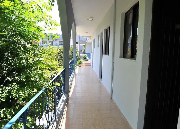 Hotel Maritime 2*
