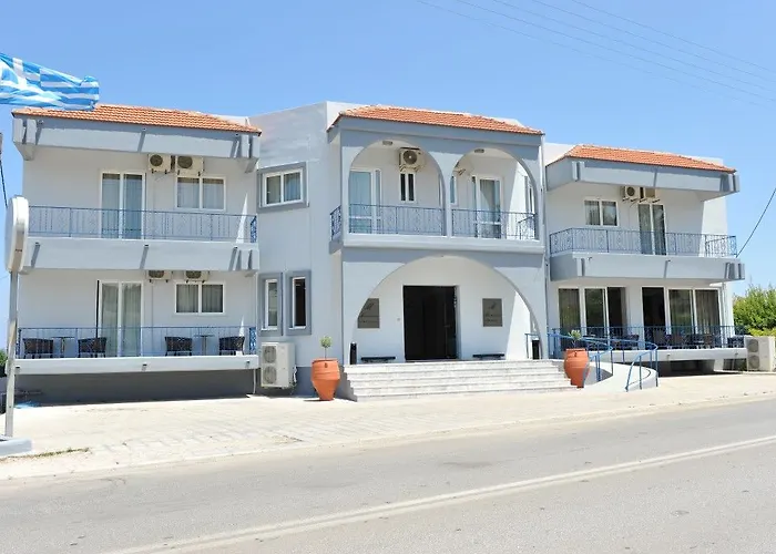 Maritime Hotel 2*
